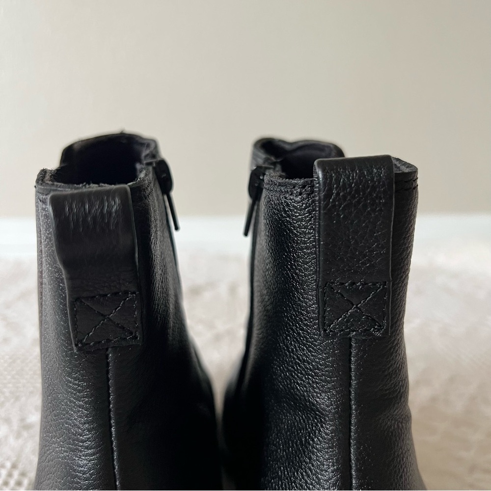 Clarks Collection Hearth Love Pebbled Black Leather Ankle Boots Size 10 Comfort - Picture 13 of 13